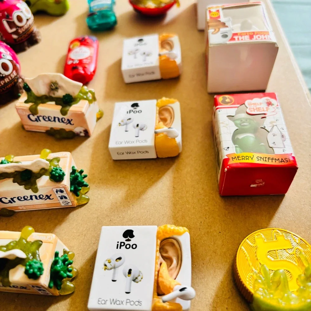 25pc Wacky Brands Gross Miniatures Lot iPoo Greenex Loo Surprise Zuru Parody